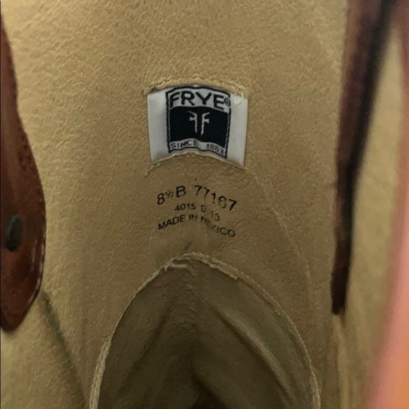 Frye Melissa Button 2 Classic Leather Boots - Picture 4 of 5